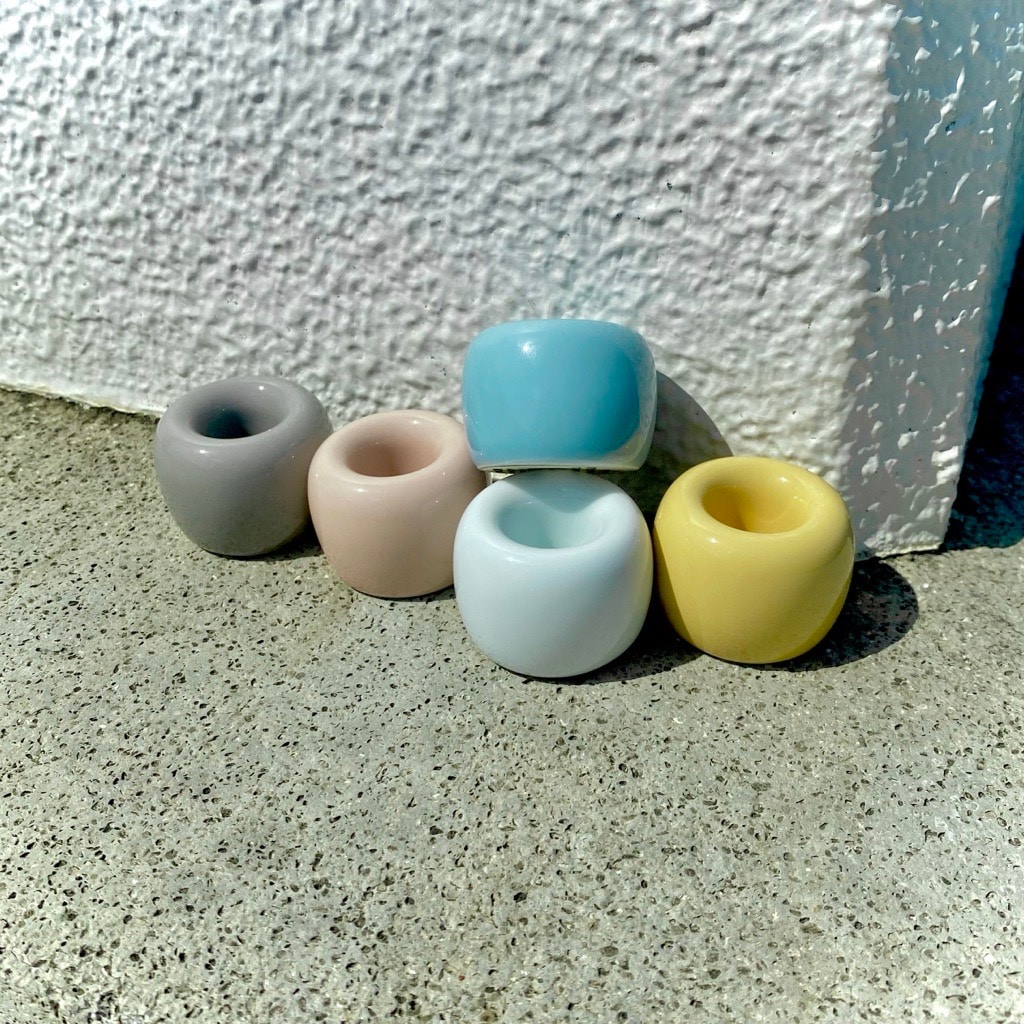 リヴィン田無】優しい色でお揃い。おしゃれで実用的、磁器歯ブラシ